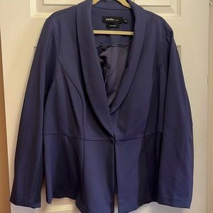 Women’s blue plus size blazer